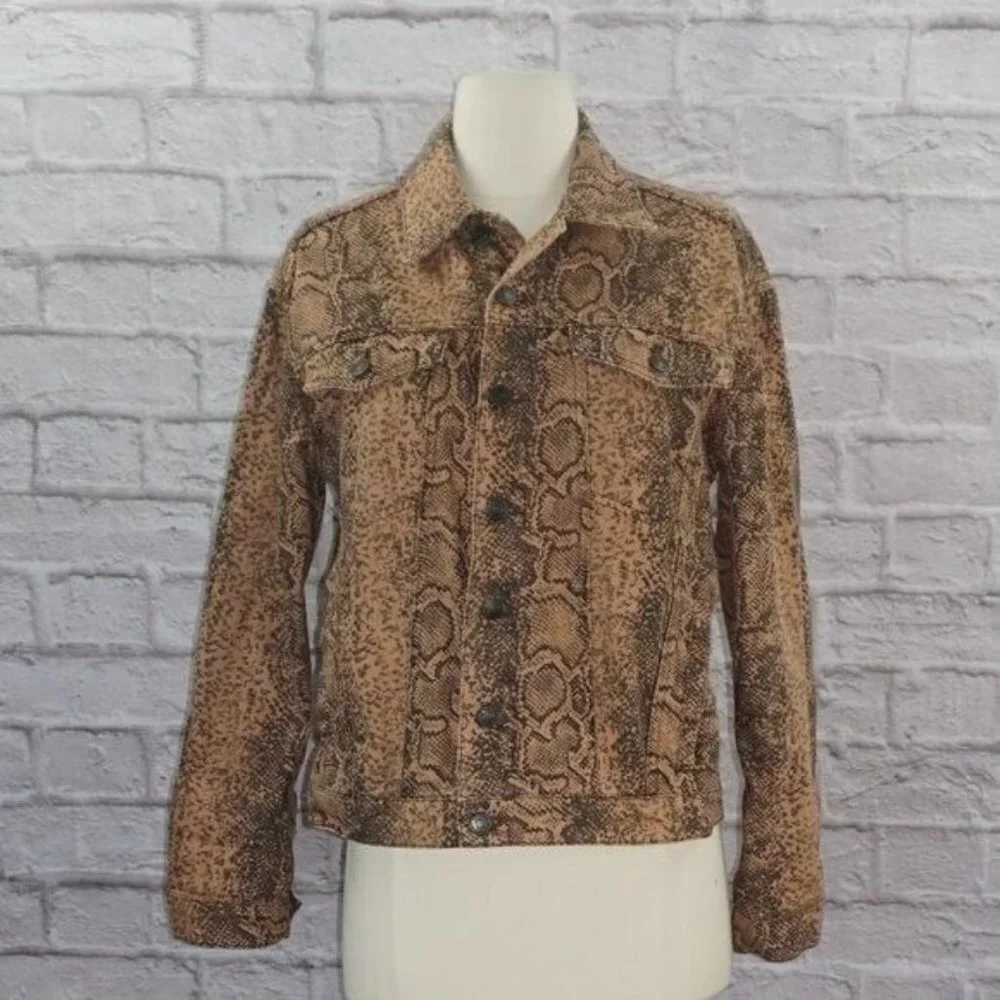 Free People Snakeskin Print Denim Trucker Jacket XS - Picture 2 of 10